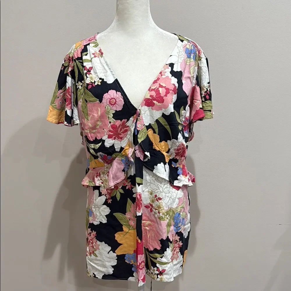 Jessica Simpson Floral Flutter Plus Size Top 2X